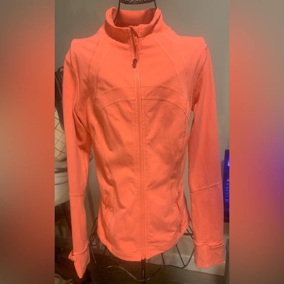 Peach zip up lulu worn 3 times - Picture 1 of 3